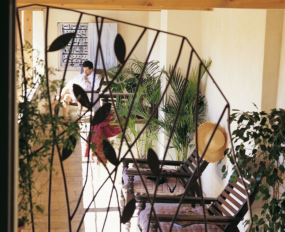 La Maison Sur La Sorgue - Esprit De France LʼIsle-sur-la-Sorgue Exteriör bild