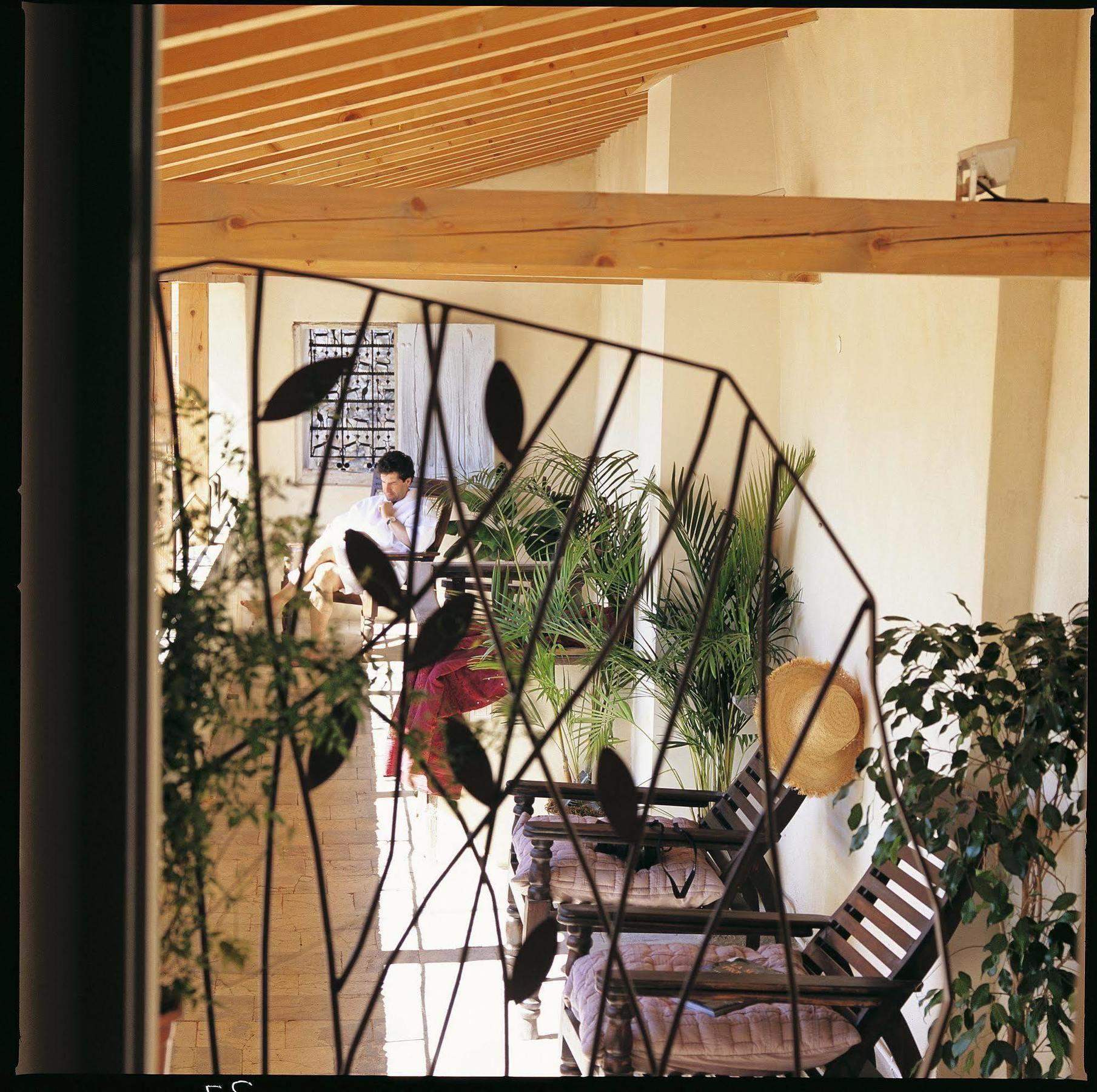 La Maison Sur La Sorgue - Esprit De France LʼIsle-sur-la-Sorgue Exteriör bild