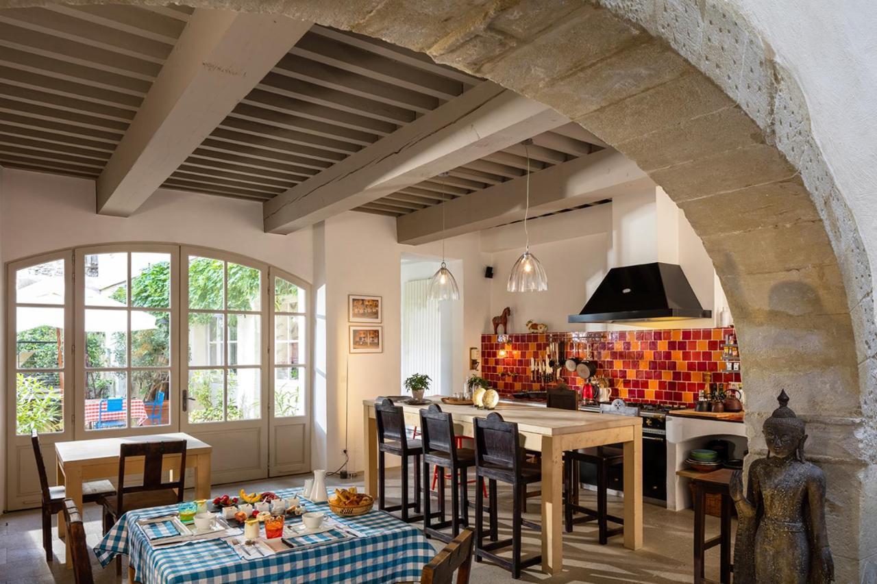 La Maison Sur La Sorgue - Esprit De France LʼIsle-sur-la-Sorgue Exteriör bild